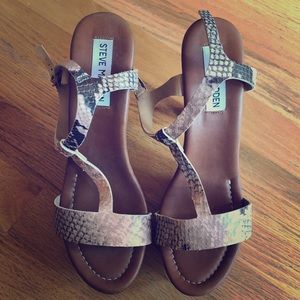 Steve Madden sandals